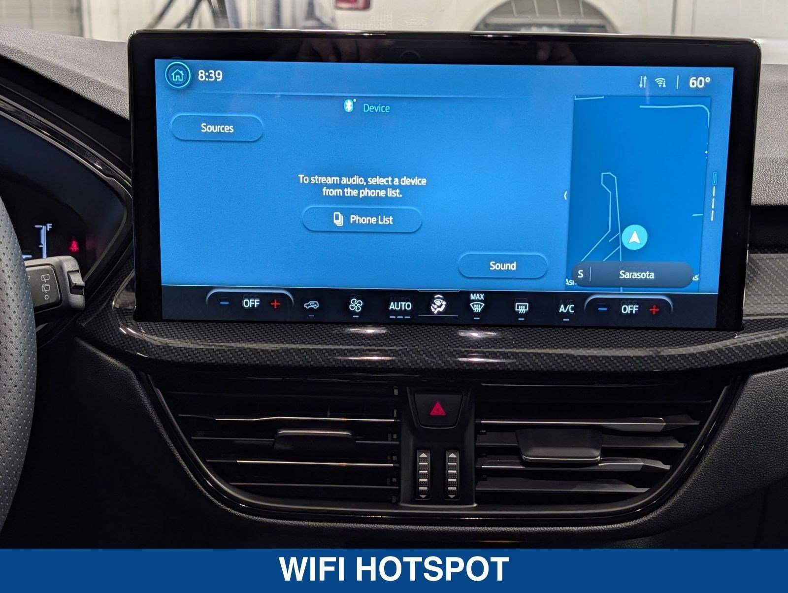 Certified 2025 Ford Escape ST-Line w/ Equipment Group 301A image 18