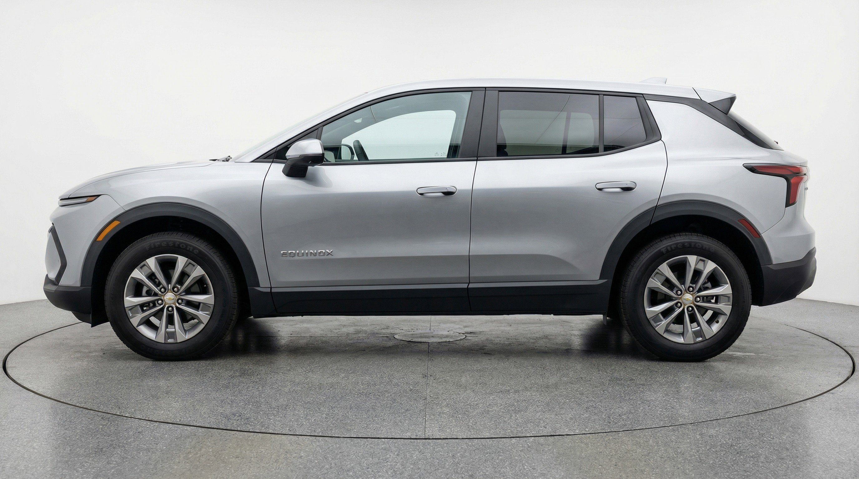 Used 2025 Chevrolet Equinox LT FWD image 5