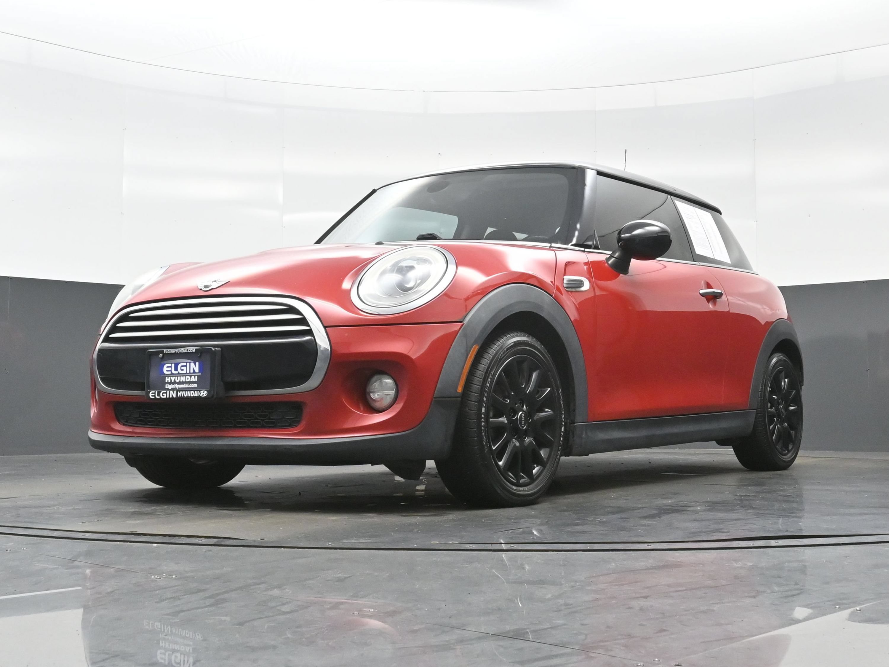 Used 2015 MINI Cooper 2-Door Hardtop FWD image 24