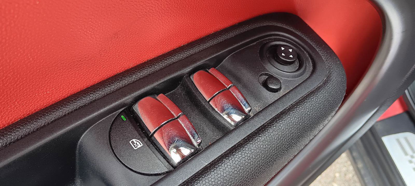 Used 2014 MINI Cooper Countryman S image 8