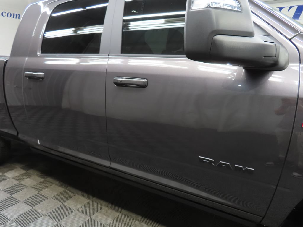 Used 2026 RAM 2500 Laramie AWD/4WD image 37
