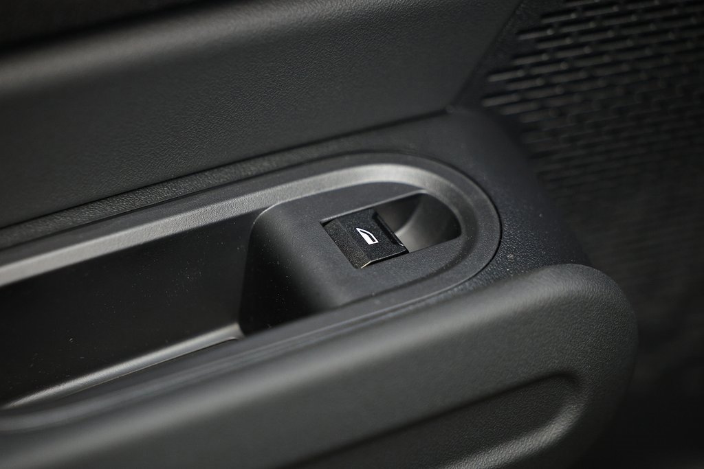 New 2025 MINI Cooper Countryman S w/ Comfort Package Max image 23