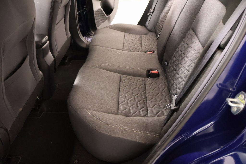 Used 2025 Nissan Kicks SV w/ SV Premium Package image 12