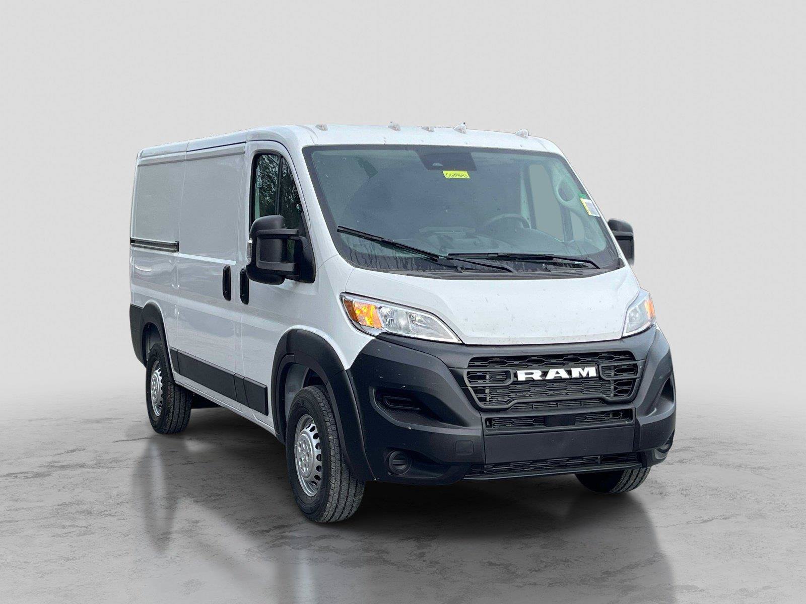 New 2026 RAM ProMaster 1500 w/ Storage Group FWD image 3