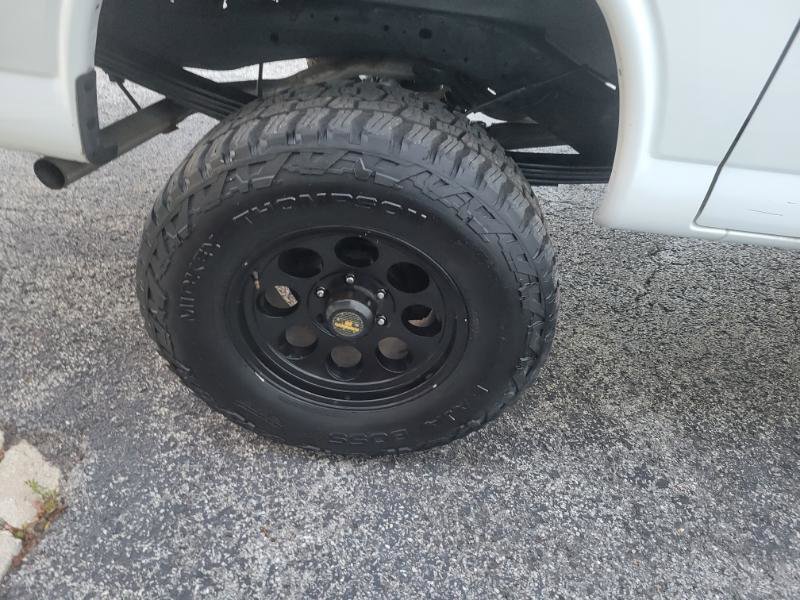 Used 2011 Chevrolet Express 1500 AWD image 14