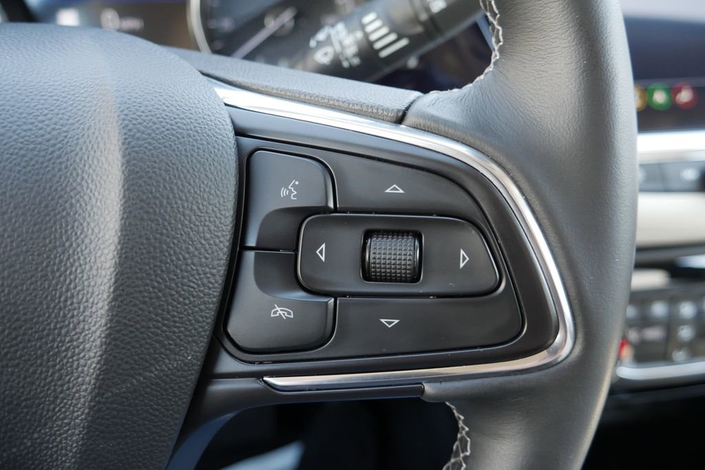 Used 2023 Buick Encore GX Essence w/ Advanced Technology Package image 14