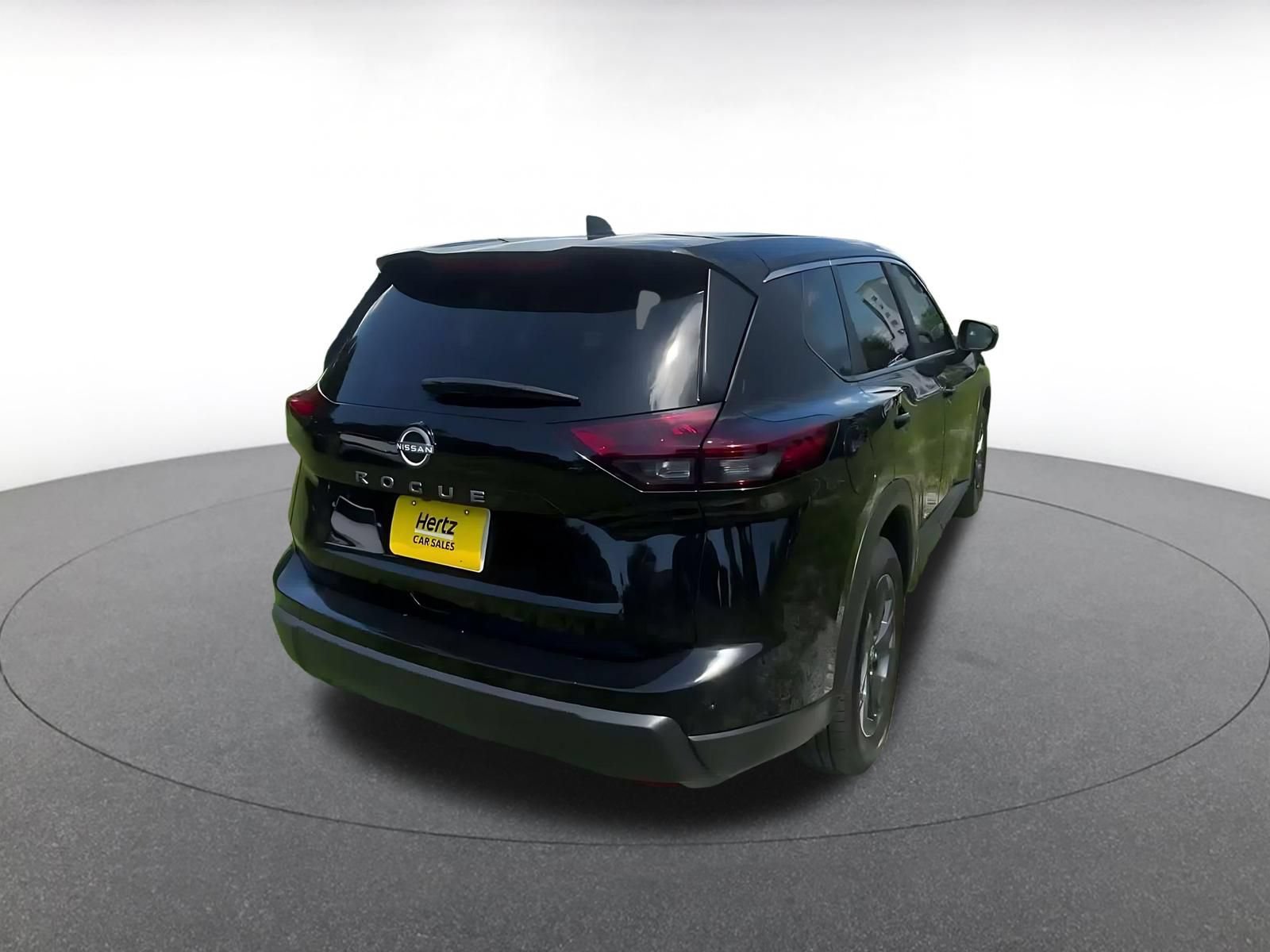 Used 2025 Nissan Rogue SV FWD image 14