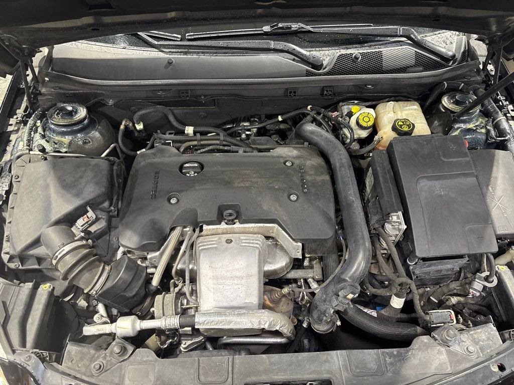 Used 2015 Buick Regal Premium w/ Experience Buick Package FWD image 12