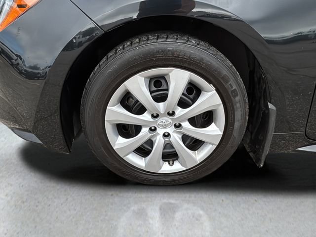 Used 2022 Toyota Corolla LE FWD image 27