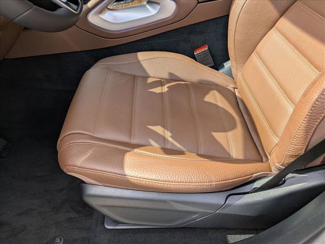 New 2026 Mercedes-Benz GLE 580 4MATIC image 4