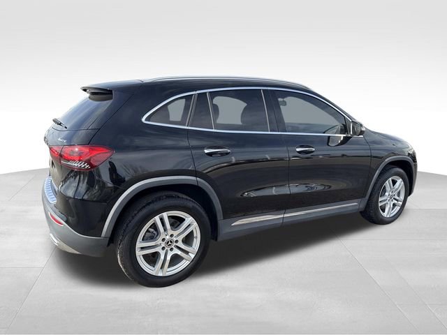 Used 2021 Mercedes-Benz GLA 250 4MATIC image 2