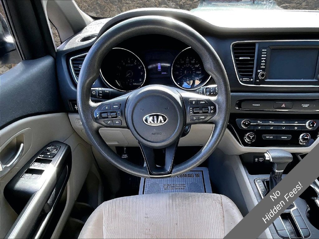 Used 2019 Kia Sedona LX FWD image 5