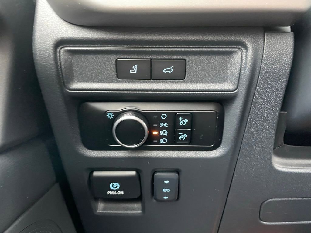 Used 2024 Ford Expedition XLT AWD/4WD image 47