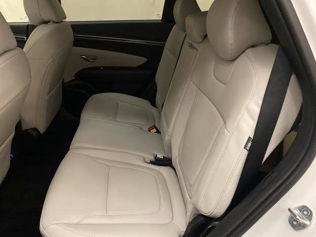 New 2024 Hyundai Tucson SEL w/ Convenience Package image 17