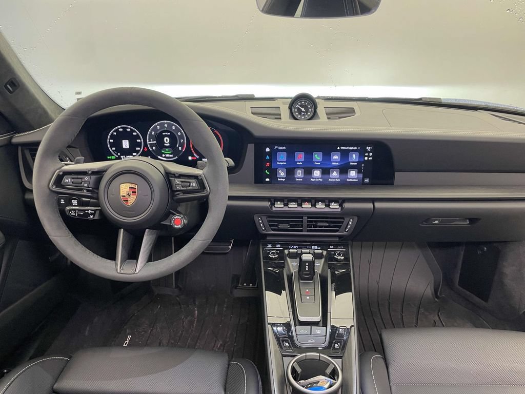 Certified 2026 Porsche 911 Carrera GTS RWD image 23