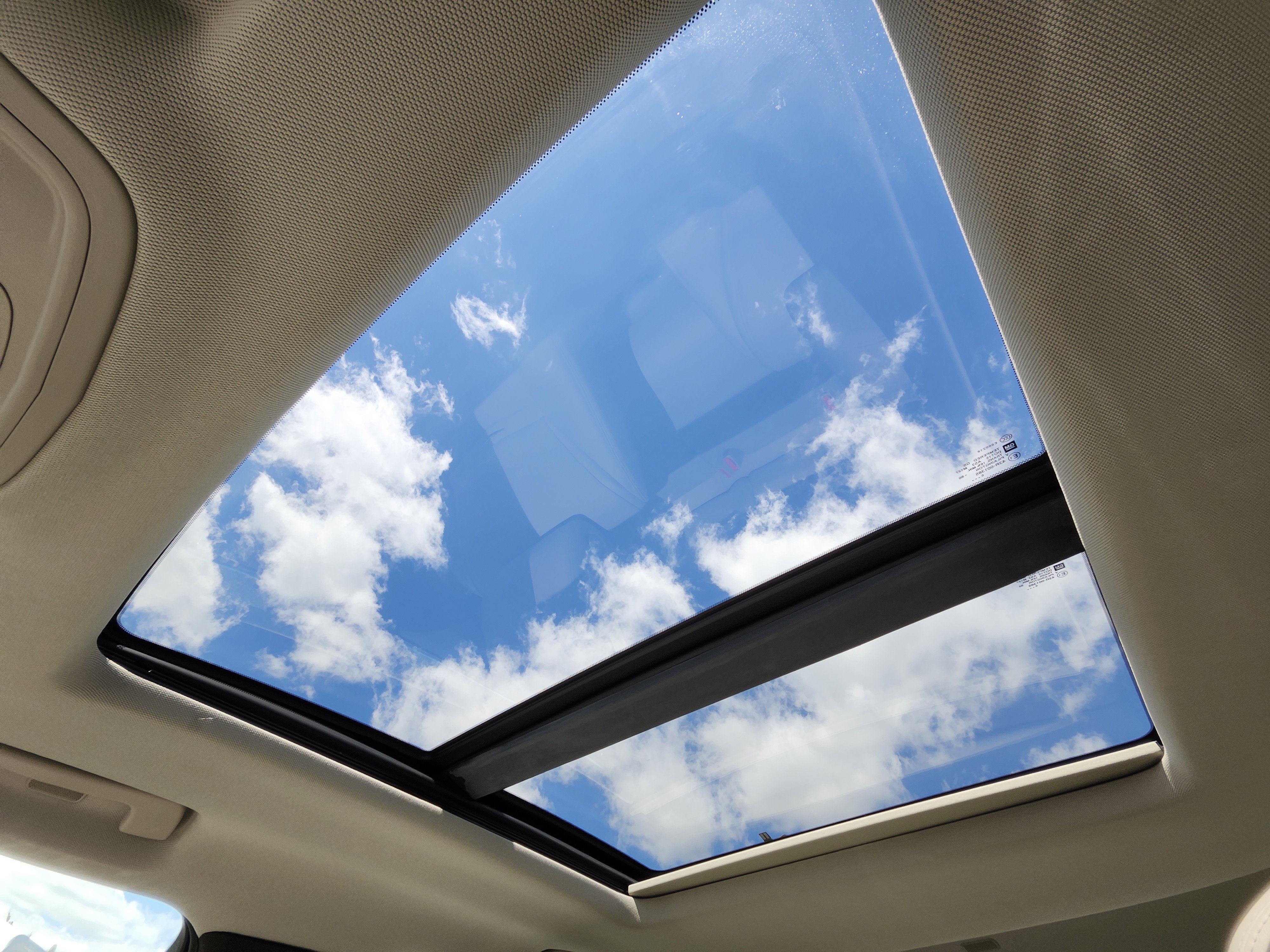 Used 2017 Cadillac XTS Luxury w/ Driver Awareness Package image 2