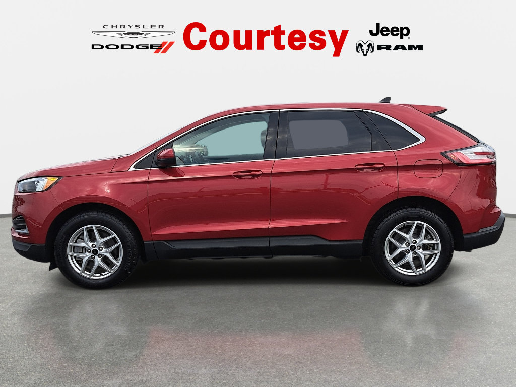 Used 2023 Ford Edge SEL AWD/4WD image 7