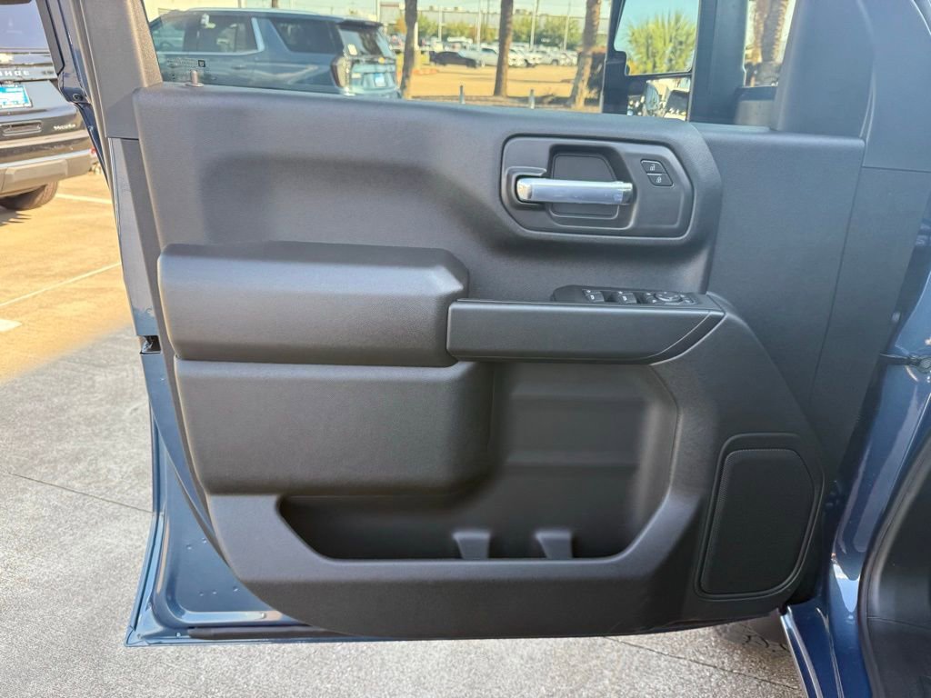 New 2026 Chevrolet Silverado 2500 Custom w/ Custom Value Package AWD/4WD image 24