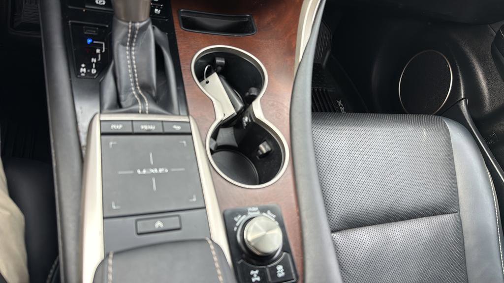 Used 2020 Lexus RX 350L Premium image 21