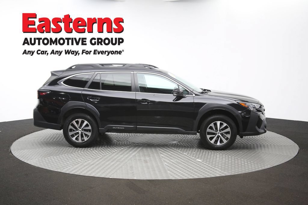 Used 2023 Subaru Outback Premium AWD/4WD image 43