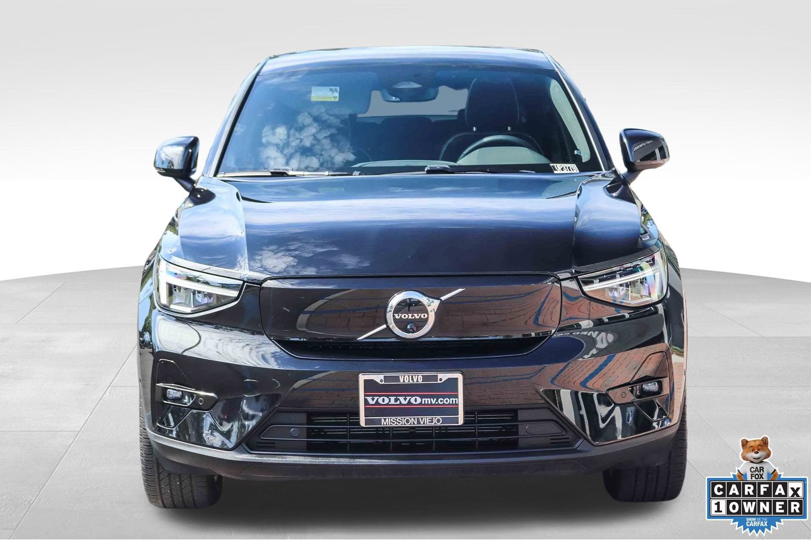 Used 2023 Volvo C40 P8 Recharge Plus AWD/4WD image 2