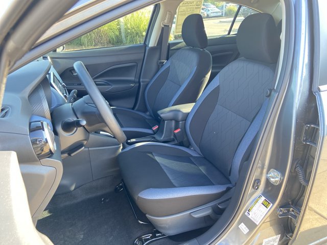 Used 2025 Nissan Versa SV w/ Trunk Package FWD image 18