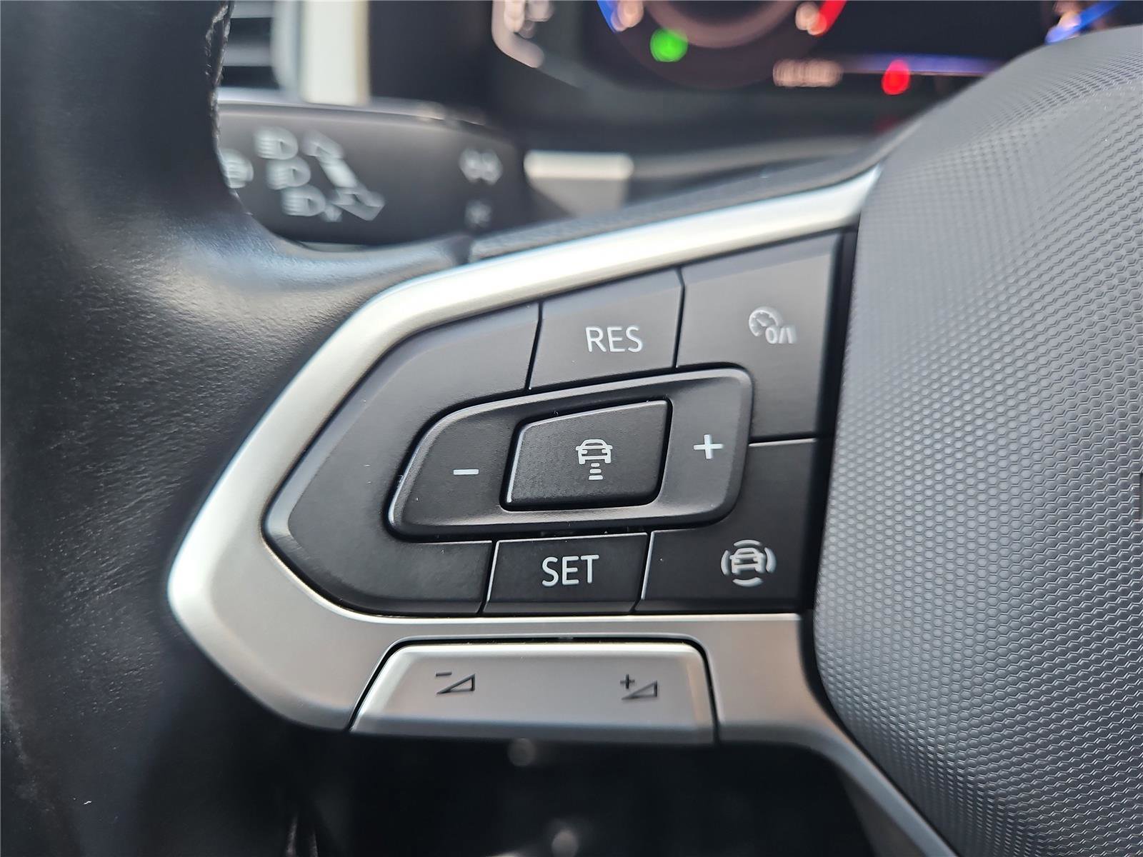 Certified 2021 Volkswagen Atlas SEL image 17