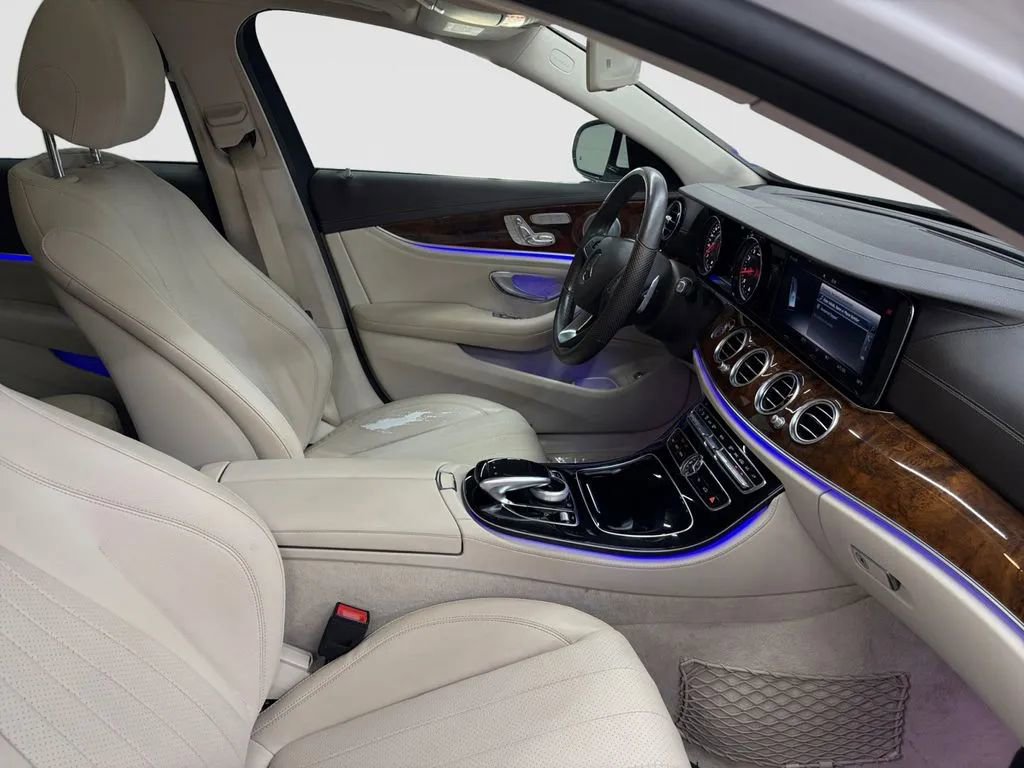 Used 2018 Mercedes-Benz E 300 4MATIC w/ Premium 1 Package image 15