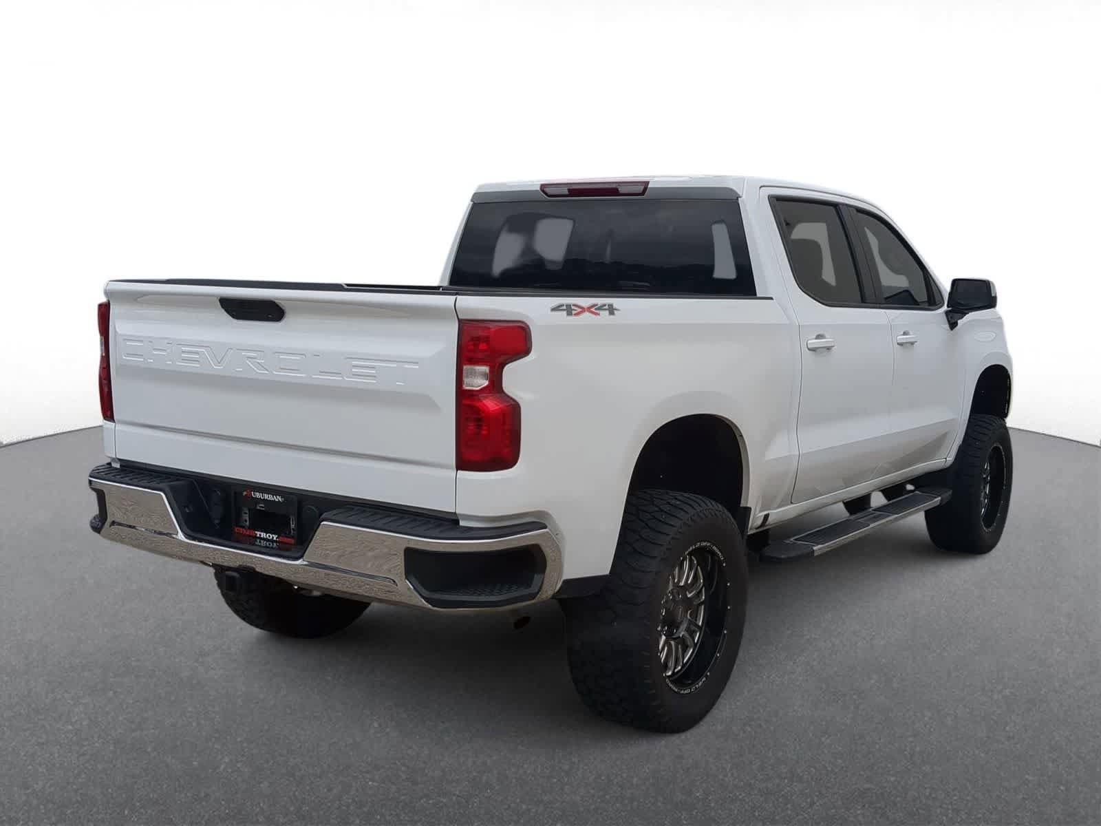 Used 2021 Chevrolet Silverado 1500 LT w/ Fleet Comfort Package image 8