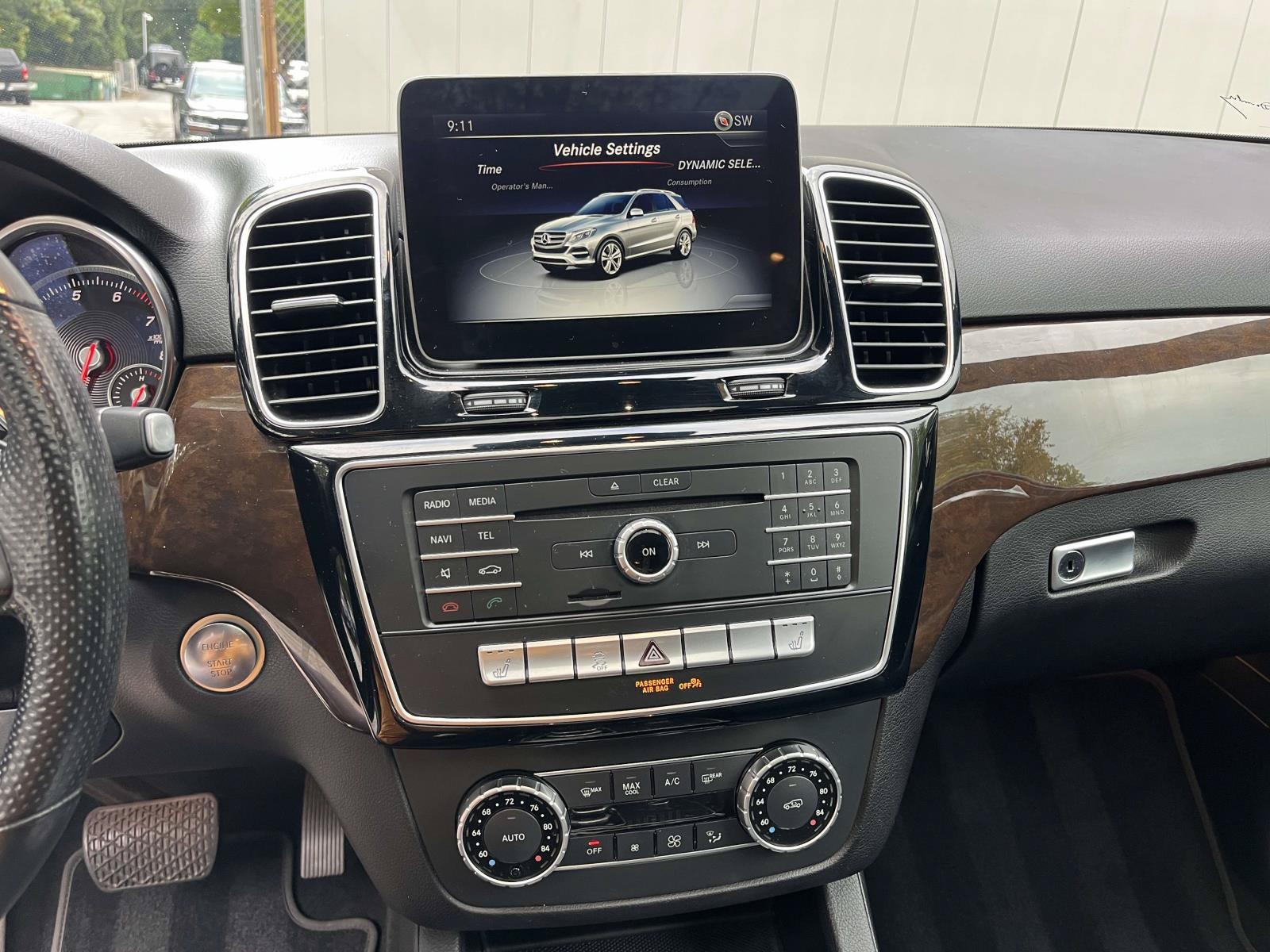 Used 2018 Mercedes-Benz GLE 350 4MATIC image 27