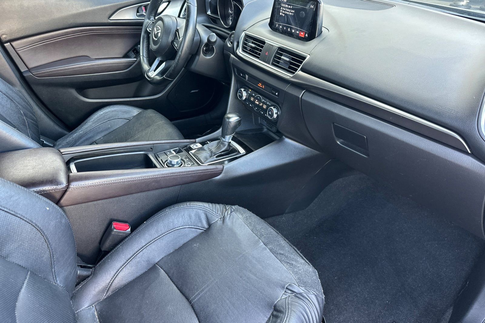 Used 2017 MAZDA MAZDA3 Grand Touring FWD image 15