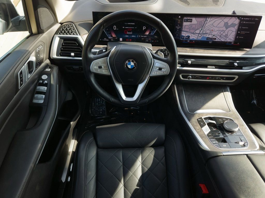 Used 2023 BMW X7 xDrive40i w/ Climate Comfort Package image 22