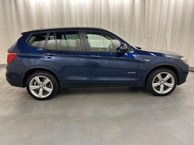 Used 2017 BMW X3 xDrive28i AWD/4WD image 7