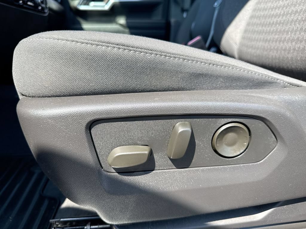 Used 2024 GMC Sierra 1500 Elevation AWD/4WD image 12