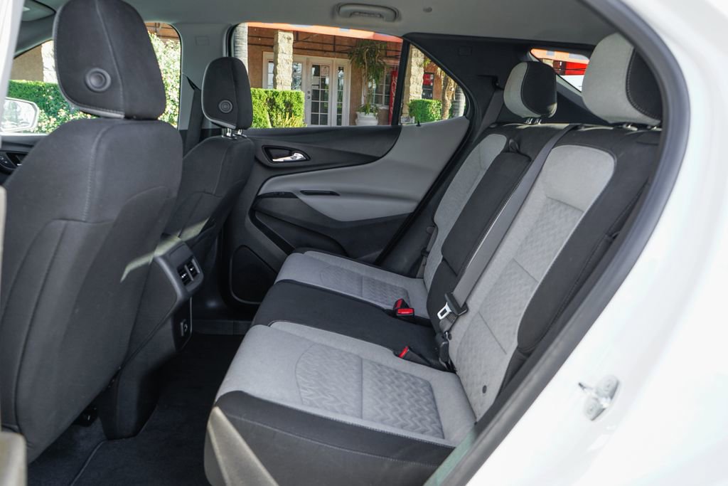Used 2022 Chevrolet Equinox LS w/ LS Convenience Package FWD image 34