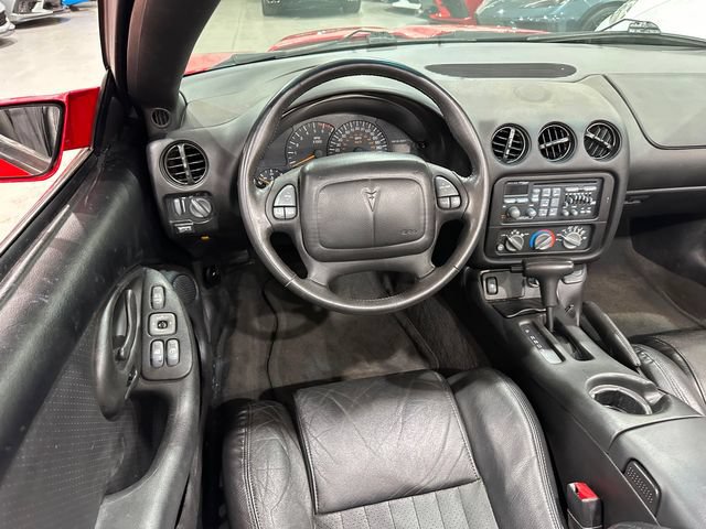 Used 2002 Pontiac Firebird Trans Am RWD image 8