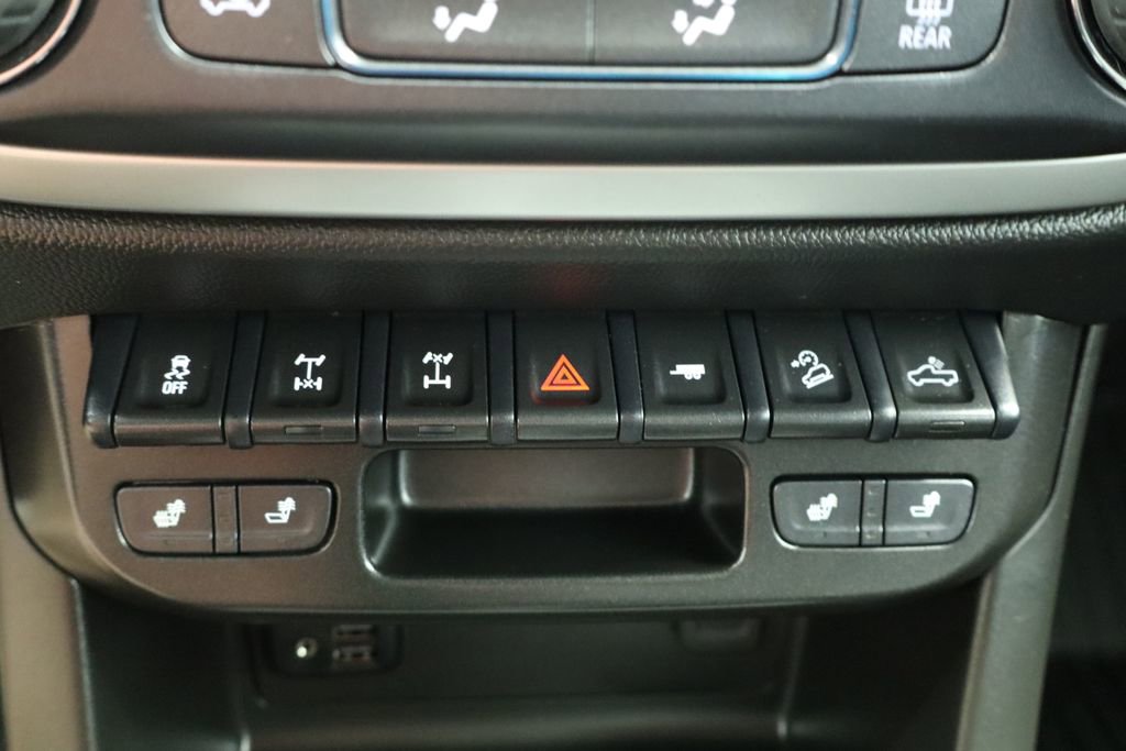 Used 2022 Chevrolet Colorado ZR2 AWD/4WD image 45