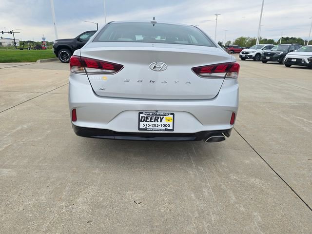 Used 2019 Hyundai Sonata SE FWD image 11