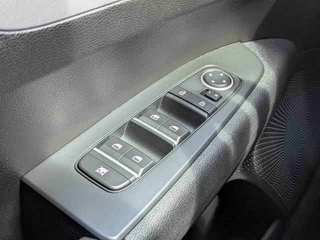 Used 2023 Kia Forte LXS FWD image 22