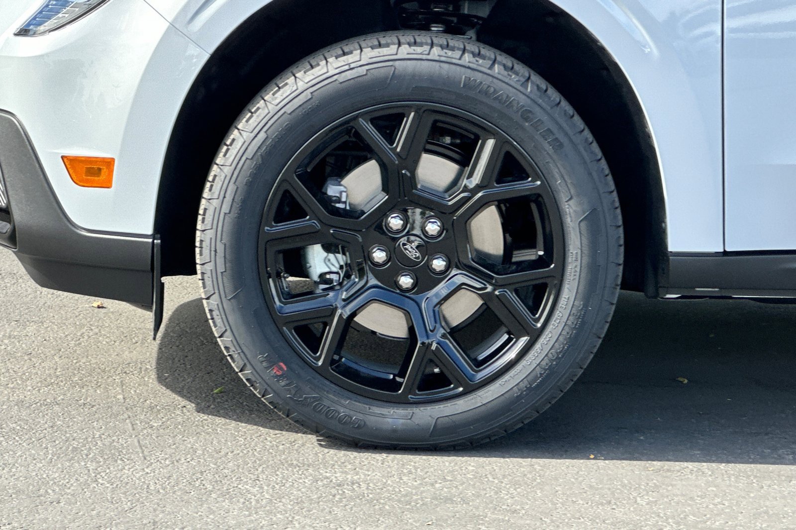 New 2025 Ford Maverick XLT w/ Black Appearance Package image 24