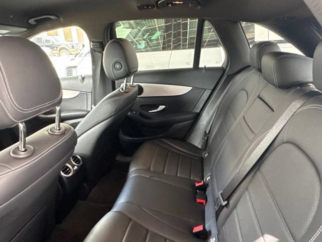 Used 2022 Mercedes-Benz GLC 300 image 47
