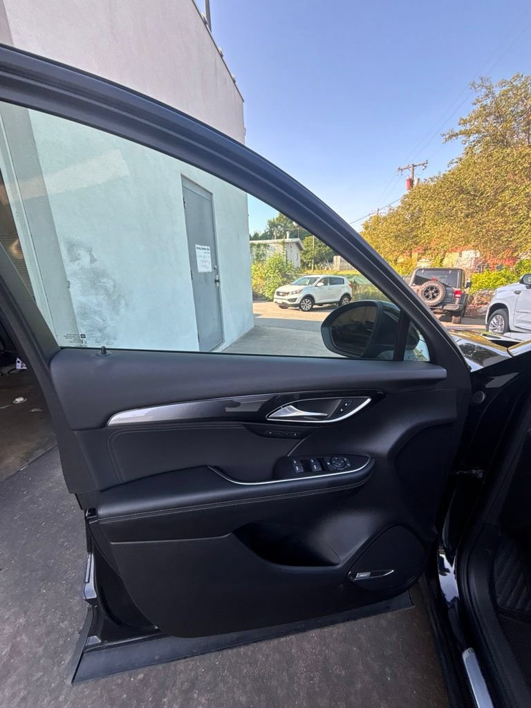 Used 2024 Buick Envision Preferred AWD/4WD image 11