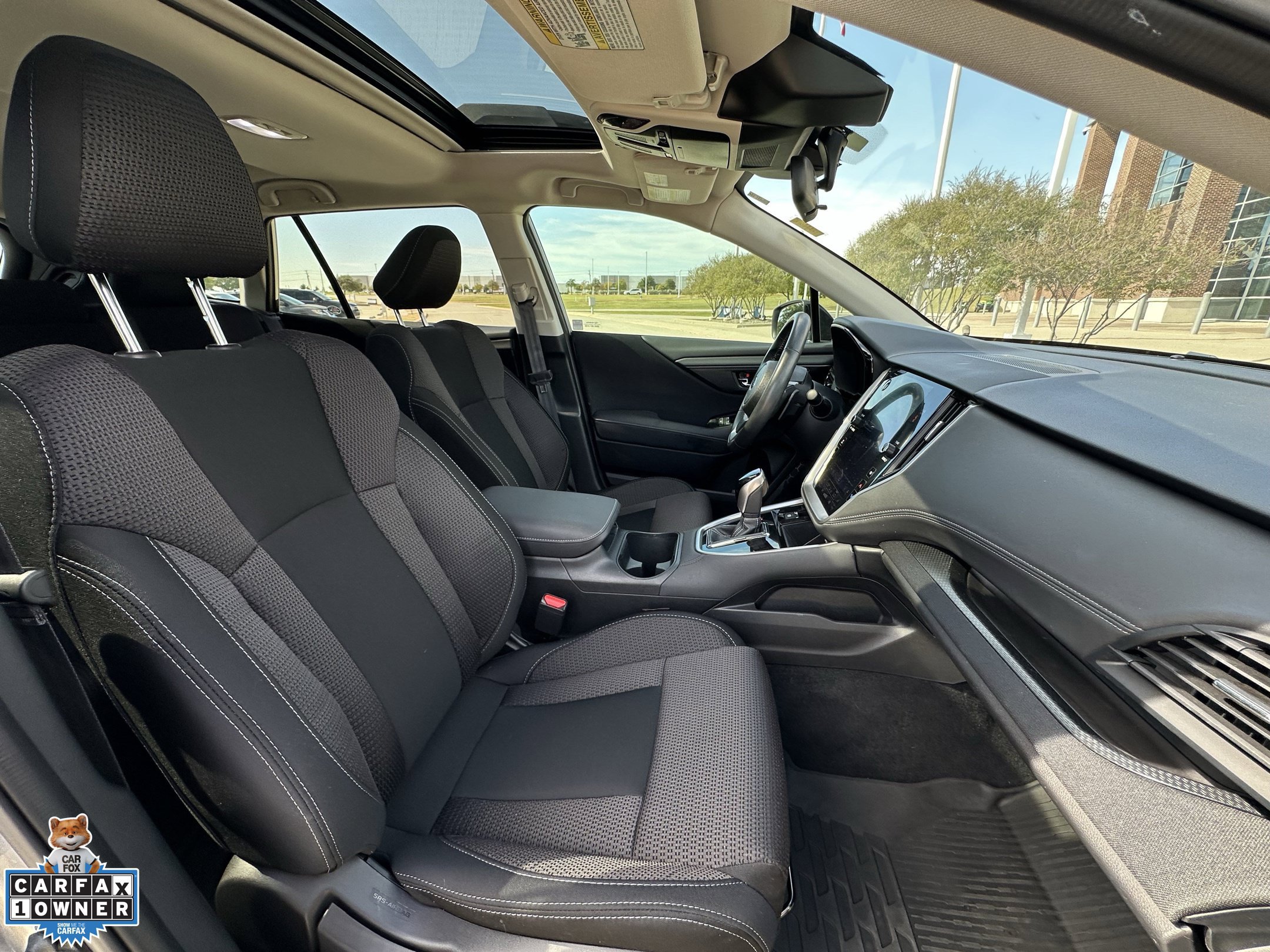 Used 2025 Subaru Outback Premium AWD/4WD image 32