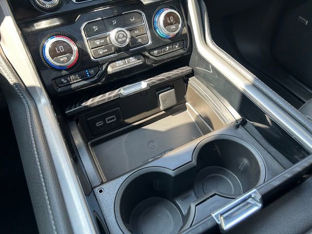 Used 2024 GMC Yukon Denali image 17