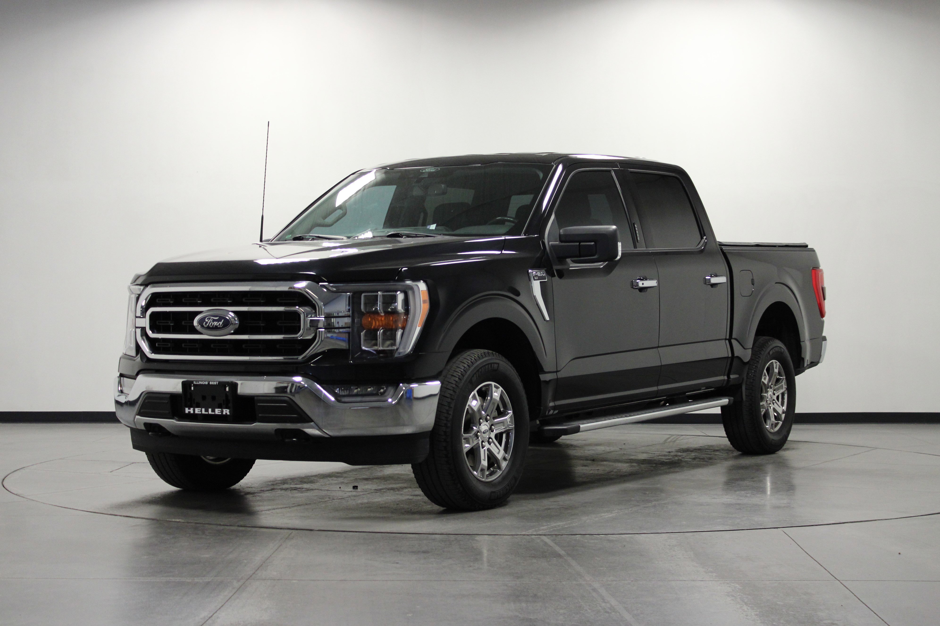 Used 2022 Ford F150 XLT w/ Equipment Group 302A High image 8