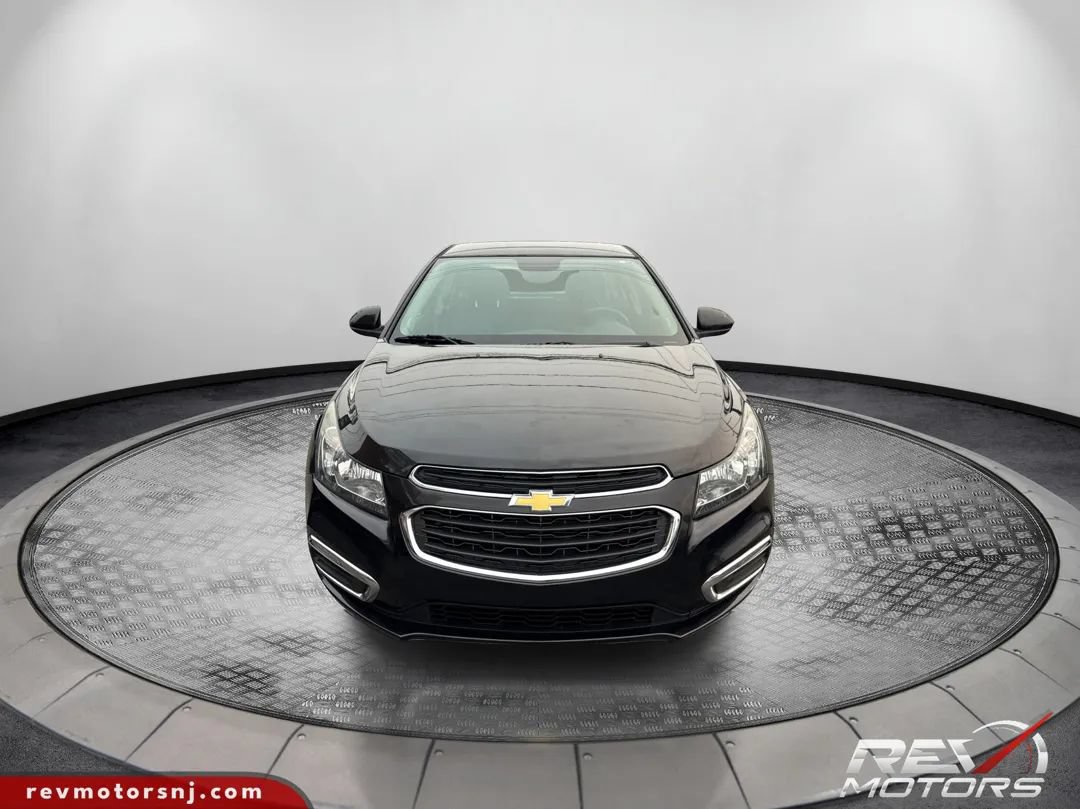 Used 2016 Chevrolet Cruze LT FWD image 8