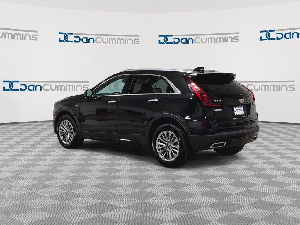Used 2024 Cadillac XT4 Premium Luxury FWD image 6