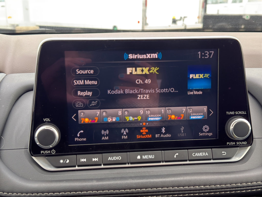 Certified 2023 Nissan Rogue SV w/ SV Premium B Package image 18