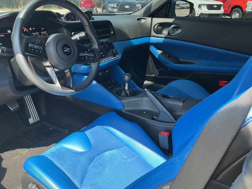 Used 2024 Nissan Z Performance w/ Floor Mat Package RWD image 7