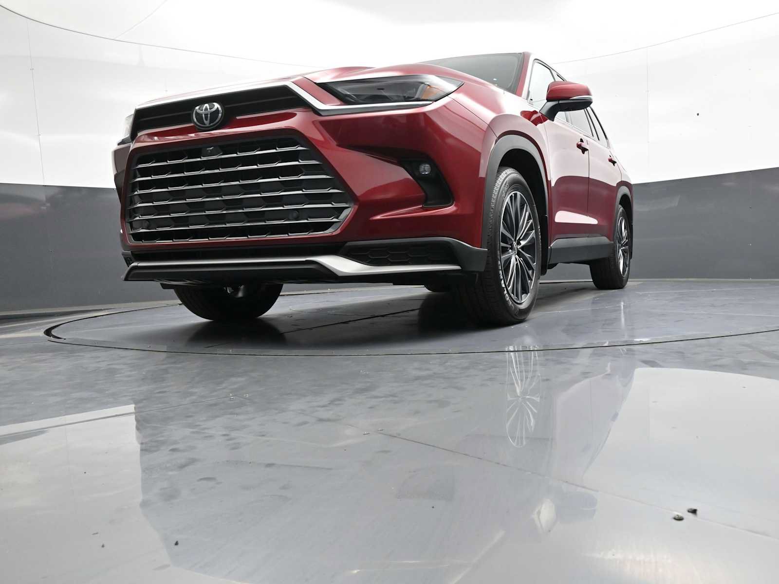 Certified 2026 Toyota Grand Highlander AWD Hybrid image 30